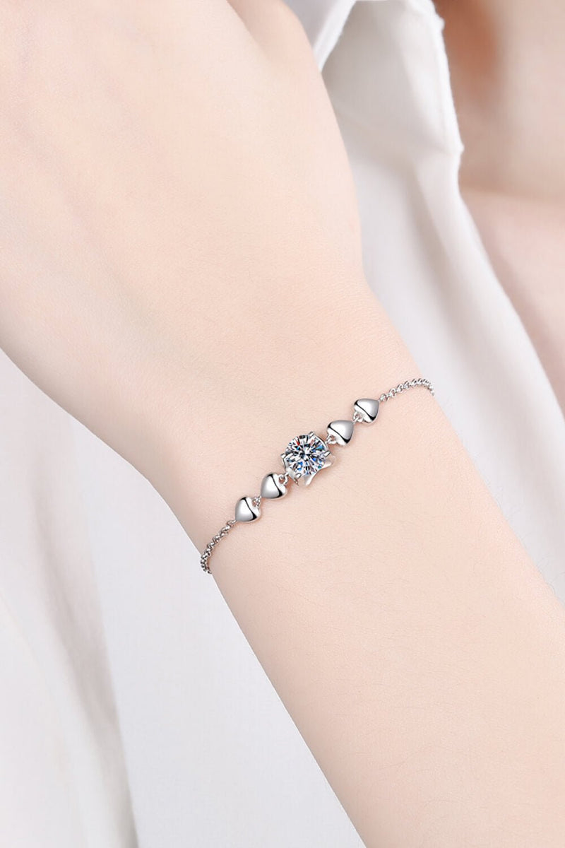 1 Carat Moissanite Heart Bracelet - For You Eshop1 Carat Moissanite Heart BraceletTrendsiFor You EshopSilverOne Size