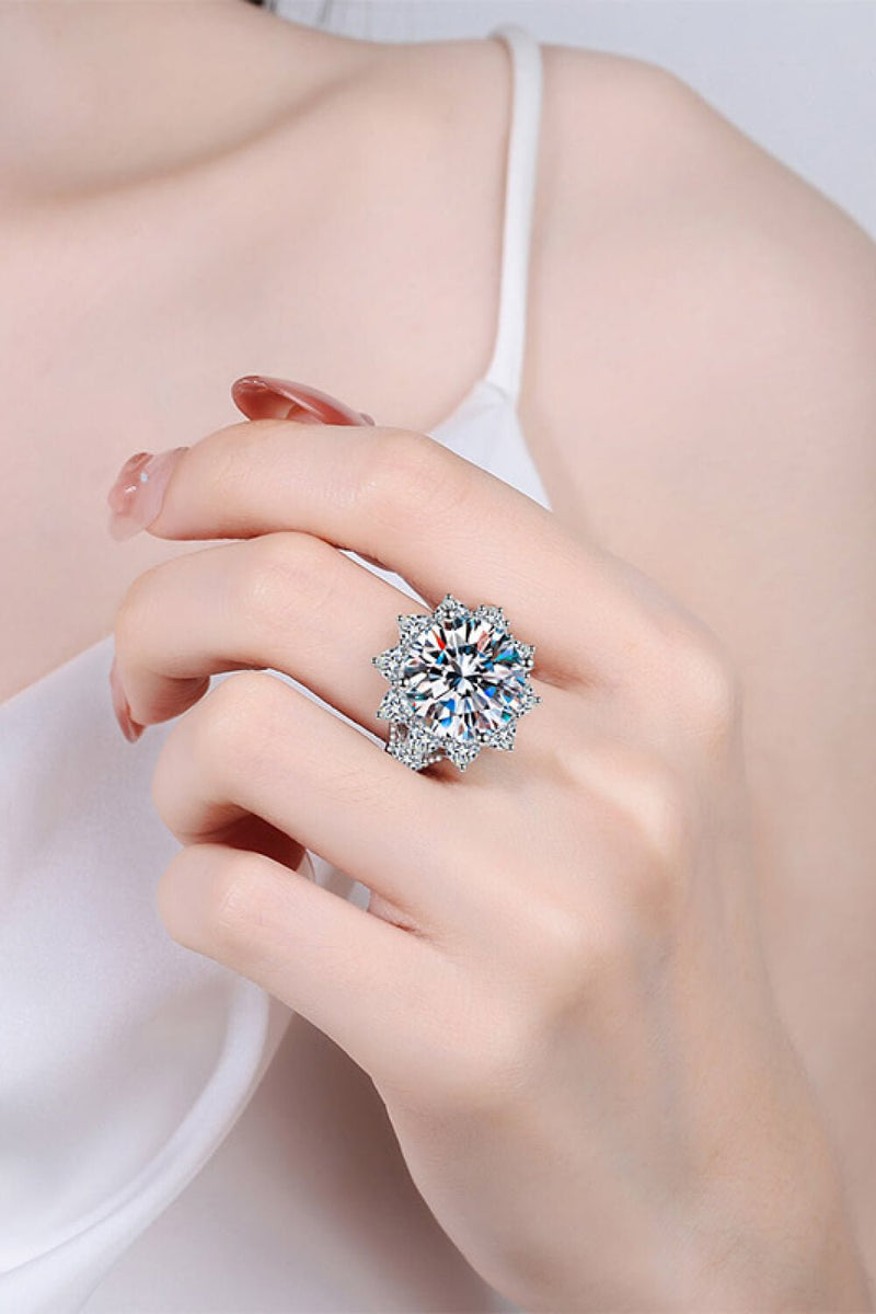 10 Carat Moissanite Flower - Shaped Ring - For You Eshop10 Carat Moissanite Flower - Shaped RingTrendsiFor You EshopSilver5