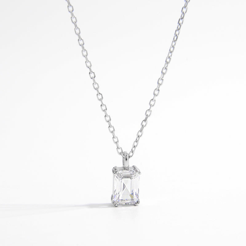 925 Sterling Silver Zircon Pendant Necklace