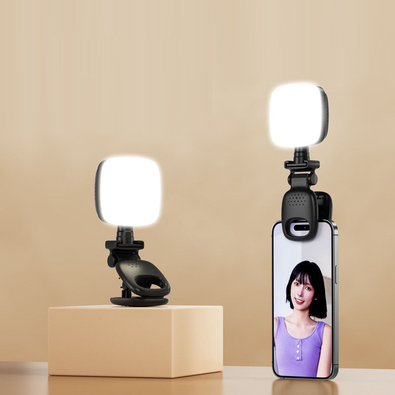 Live beauty fill light portable pocket light charging version selfie light mini phone fill light clip